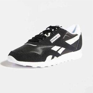 REEBOK Classic Women’s Nylon Legacy Shoes Sneakers Black White Size 7